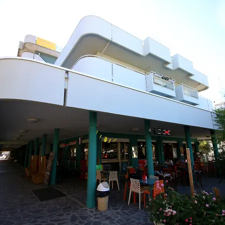 Residenza Giardino Апарт-отель Беллария-Иджеа-Марина