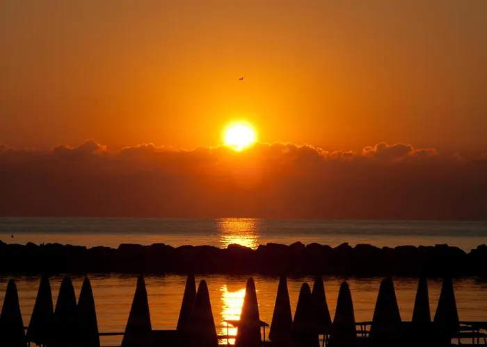 Апарт-отель Residenza Giardino Беллария-Иджеа-Марина