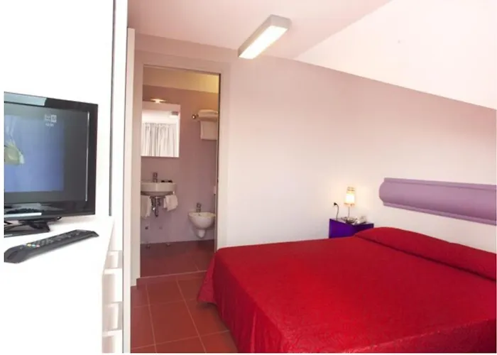 贾尔迪诺公寓式酒店