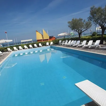 Residenza Giardino 3*