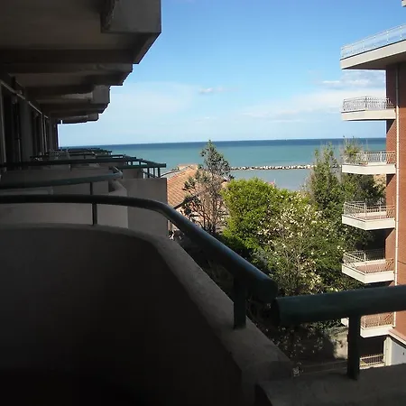 Aparthotel Residenza Giardino 3*