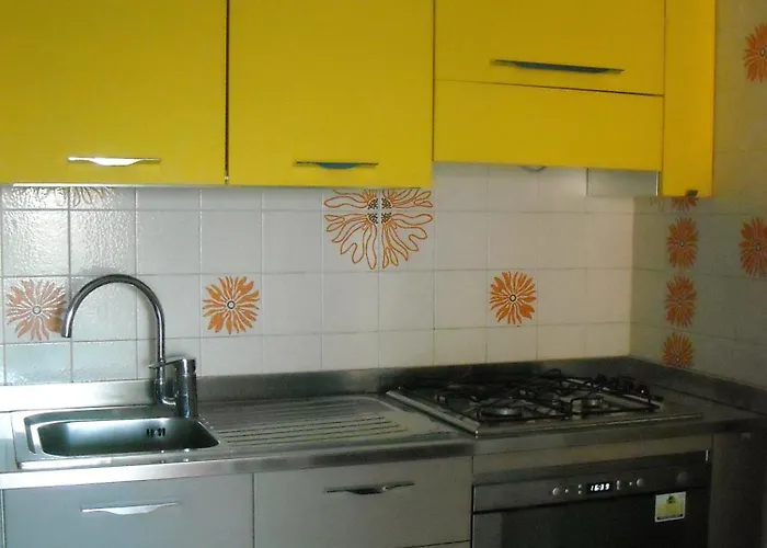 Residenza Giardino Ξενοδοχείο με διαμερίσματα Μπελάρια-Ιτζέα Μαρίνα